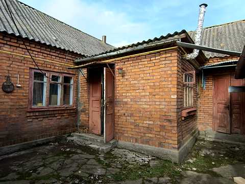 дом по адресу Центральна, 134