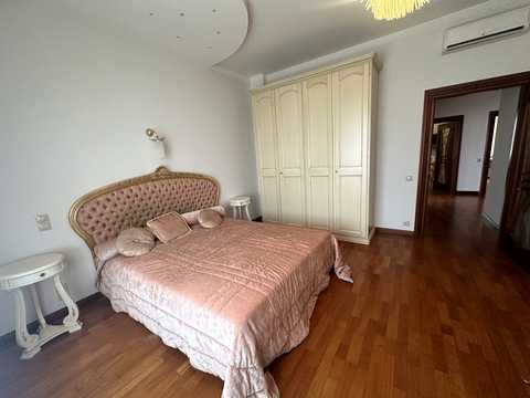 квартира за адресою Київ, Дмитрівська вул., 69