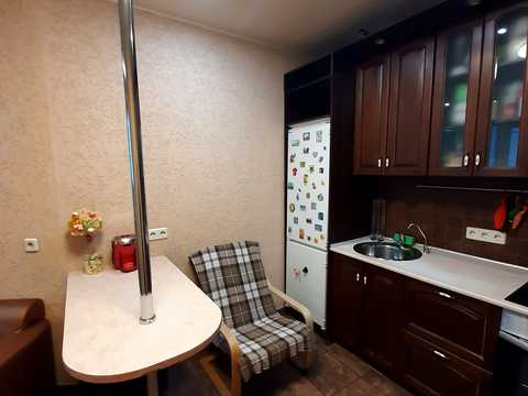 квартира за адресою Миколи Бажана просп., 1-М