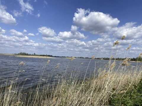 участок по адресу Новоміська ул.
