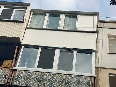 квартира по адресу Космонавтов ул., 77-А