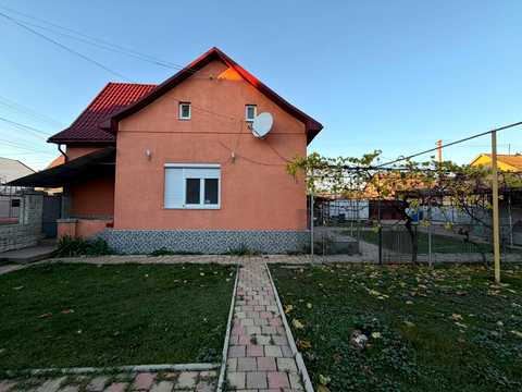 дом по адресу Олега Ольжича ул. (Івана Лобачевського)