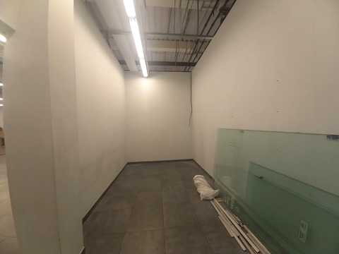 комерційна за адресою Слобожанський просп. (ім. газети Правда), 31-Д
