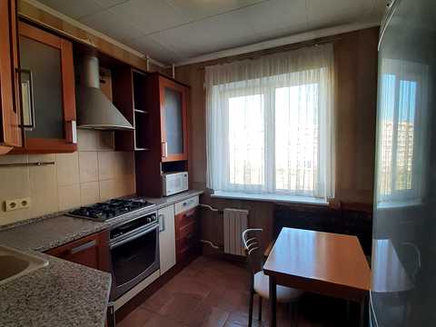 квартира за адресою Зої Гайдай вул., 9/8