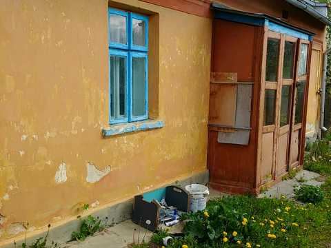 дом по адресу квіткова, 305