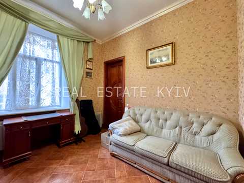 квартира за адресою Івана Франка вул., 20-Б