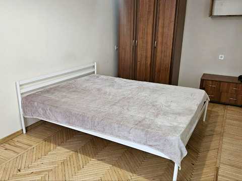 квартира за адресою Олеся Гончара вул., 65-А