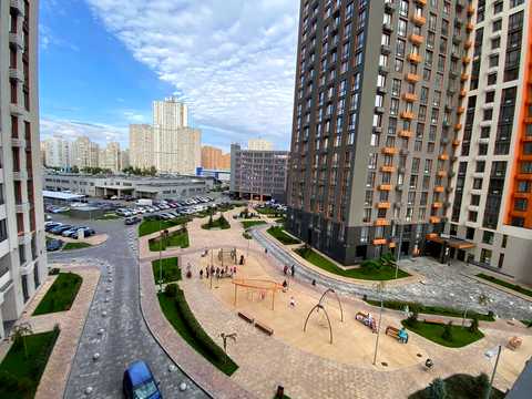 квартира за адресою Дніпровська набережна вул., 18-Б