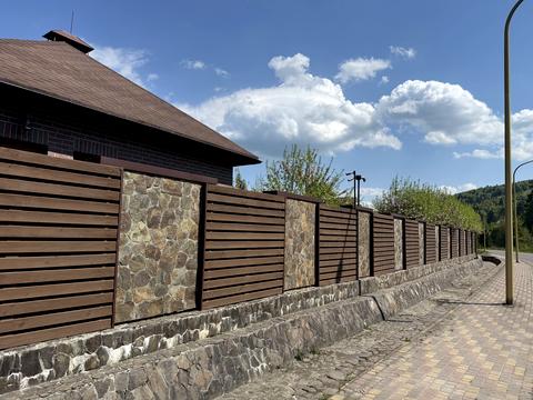 дом по адресу пгт. Жденево, Центральна