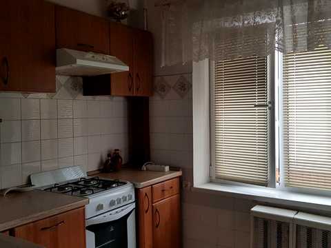 квартира за адресою Євгена Коновальця вул. (Щорса), 35