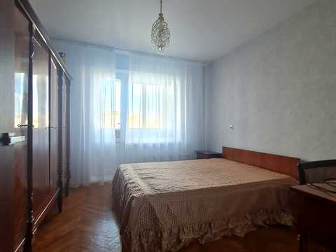 квартира за адресою Київ, Леоніда Бикова бульв., 12