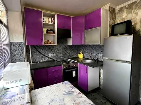 квартира за адресою В'ячеслава Чорновола вул., 33/30