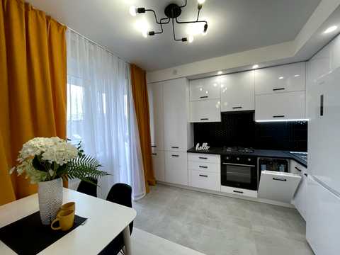 квартира по адресу Миру ул., 16