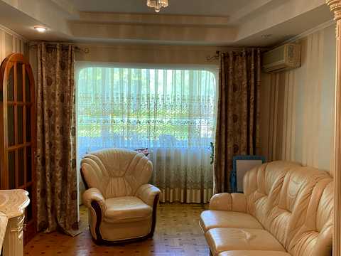 квартира по адресу Сергія Зорського ул. (Гагарина), 1