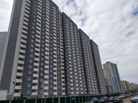 квартира за адресою Ревуцького вул., 52