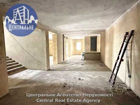 комерційна за адресою Чернівці, Сергія Скальда вул. (Комарова), 31-В