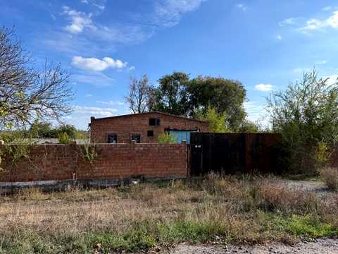 комерційна за адресою Крутогорна, 1