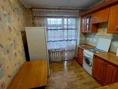 квартира за адресою вул. Комарова, 29б