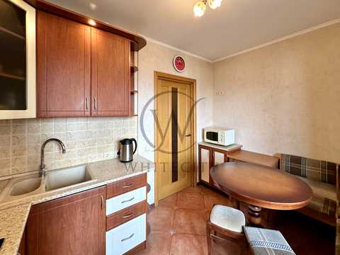 квартира за адресою В'ячеслава Чорновола вул., 16