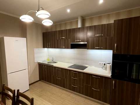 квартира за адресою Феодосійська вул., 3-В