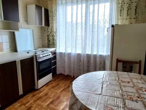 квартира за адресою Космічна вул., 29