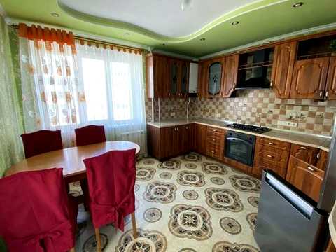 квартира за адресою Панаса Мирного вул., 15