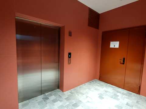квартира за адресою Набережно-Рибальська вул., 27