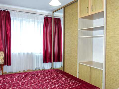 квартира за адресою Дорогожицька вул., 16