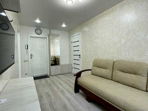 квартира за адресою Гідропаркова вул., 15
