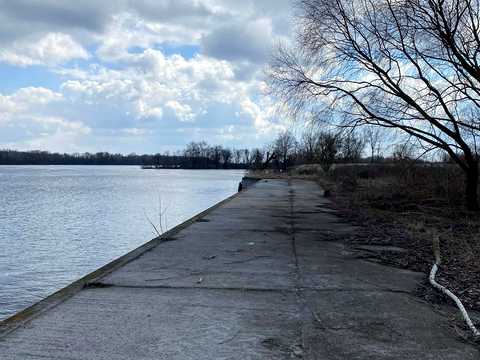 будинок за адресою Набережно-Лугова вул., 55