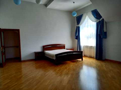 будинок за адресою Ломаківська вул. (Мічуріна)