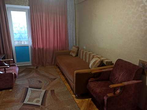 квартира за адресою Празька вул., 25