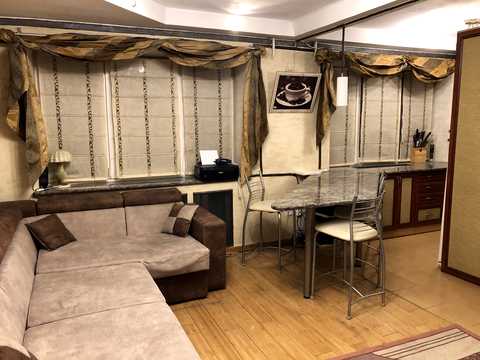 квартира за адресою Михайла Бойчука вул. (Кіквідзе), 18-А