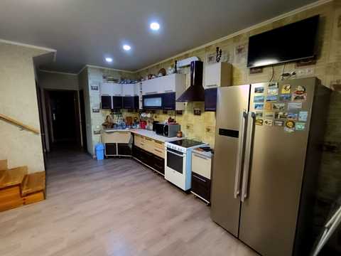 комерційна за адресою Централь, 46
