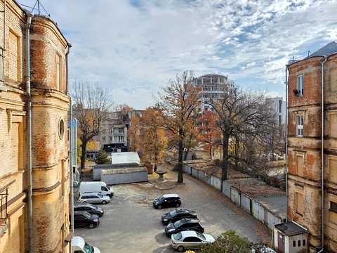 квартира за адресою Сумська вул. (Карла Лібкнехта), 68