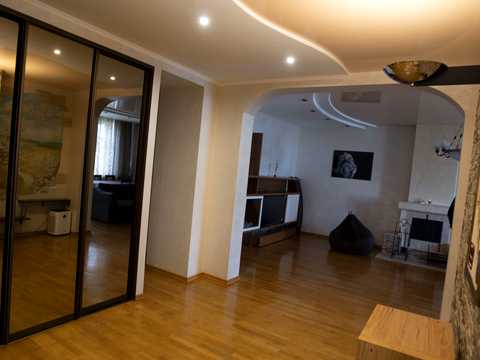 квартира по адресу Дмитриевская ул., 13