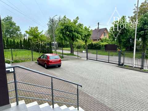 комерційна за адресою Кобзаря вул., 29А