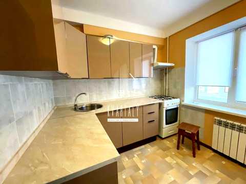 квартира за адресою Миколи Ушакова вул., 12
