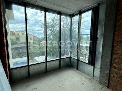 комерційна за адресою Звіринецька вул., (70-А)