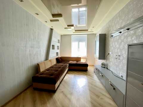 квартира за адресою Космонавтів вул., 62