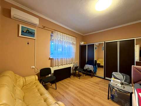 дом по адресу Олега Ольжича ул. (Івана Лобачевського)