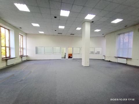 комерційна за адресою Одеса, Довженка вул., 4