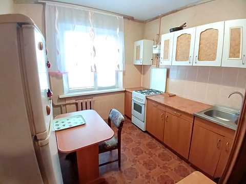квартира за адресою Зарічанська вул., 22/4