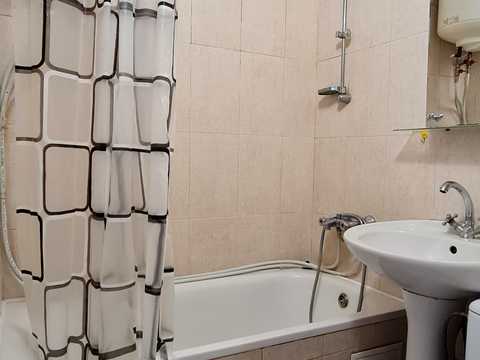 квартира за адресою Оболонський просп., 7-Б