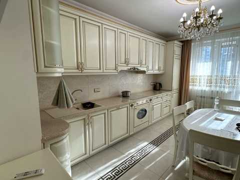 квартира за адресою Патріарха Мстислава Скрипника вул. (Миколи Островського), 40
