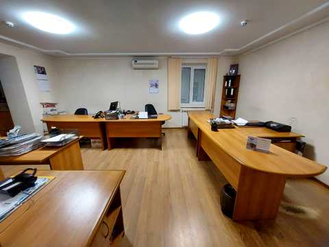 коммерческая по адресу Златоустовская ул., 4