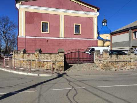 комерційна за адресою Соборний провулок, 3