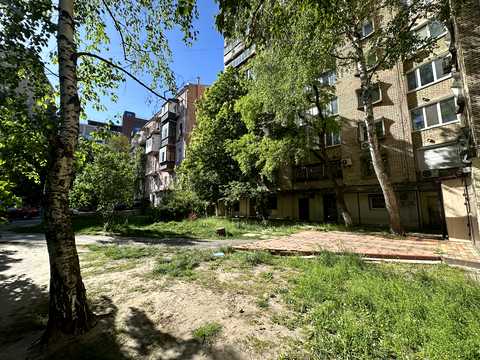 коммерческая по адресу Саксаганского ул., 45