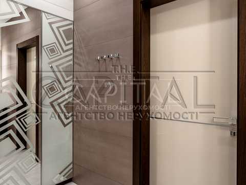 будинок за адресою с. Іванковичі, соснова