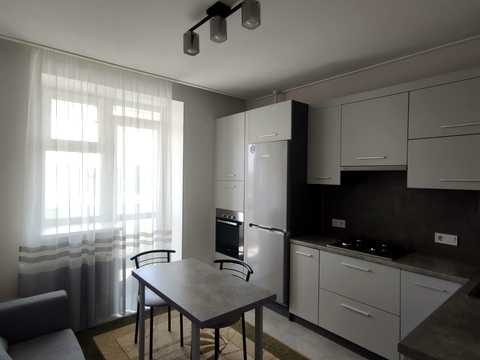 квартира за адресою Анатолія Бортняка, 5